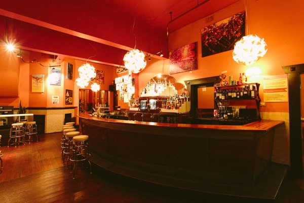 Crown & Sceptre Hotel