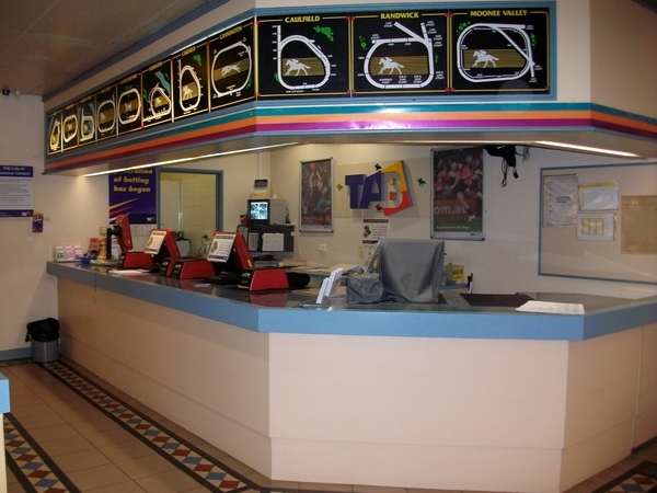 Hamilton Hill Tavern