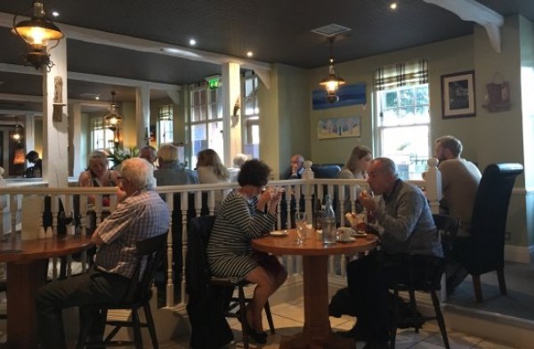 Mermaids Cafe Bar Restaurant